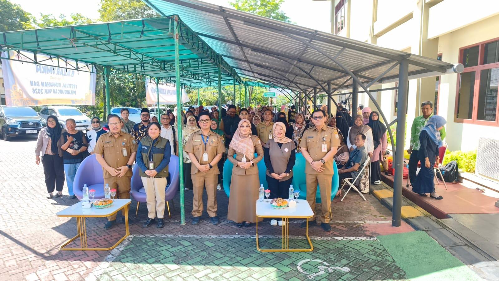20260414_DKUMKMP-Balikpapan-Heruressandy-Setya-Kusuma-dan-Pemkot-Balikpapan-Neny-Dwi-Winahyu.jpg