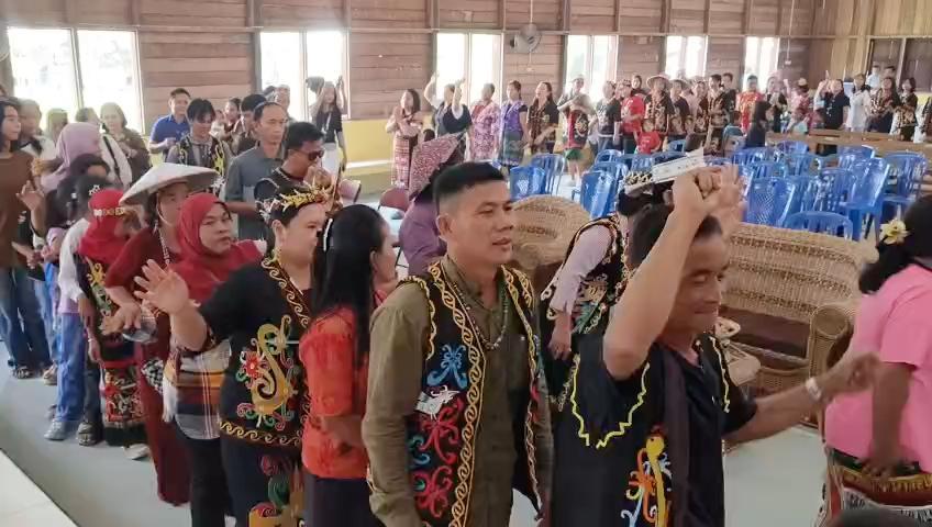 20260418_Deretan-bambu-lemang-Festival-Panen-Gong-Solok.jpg