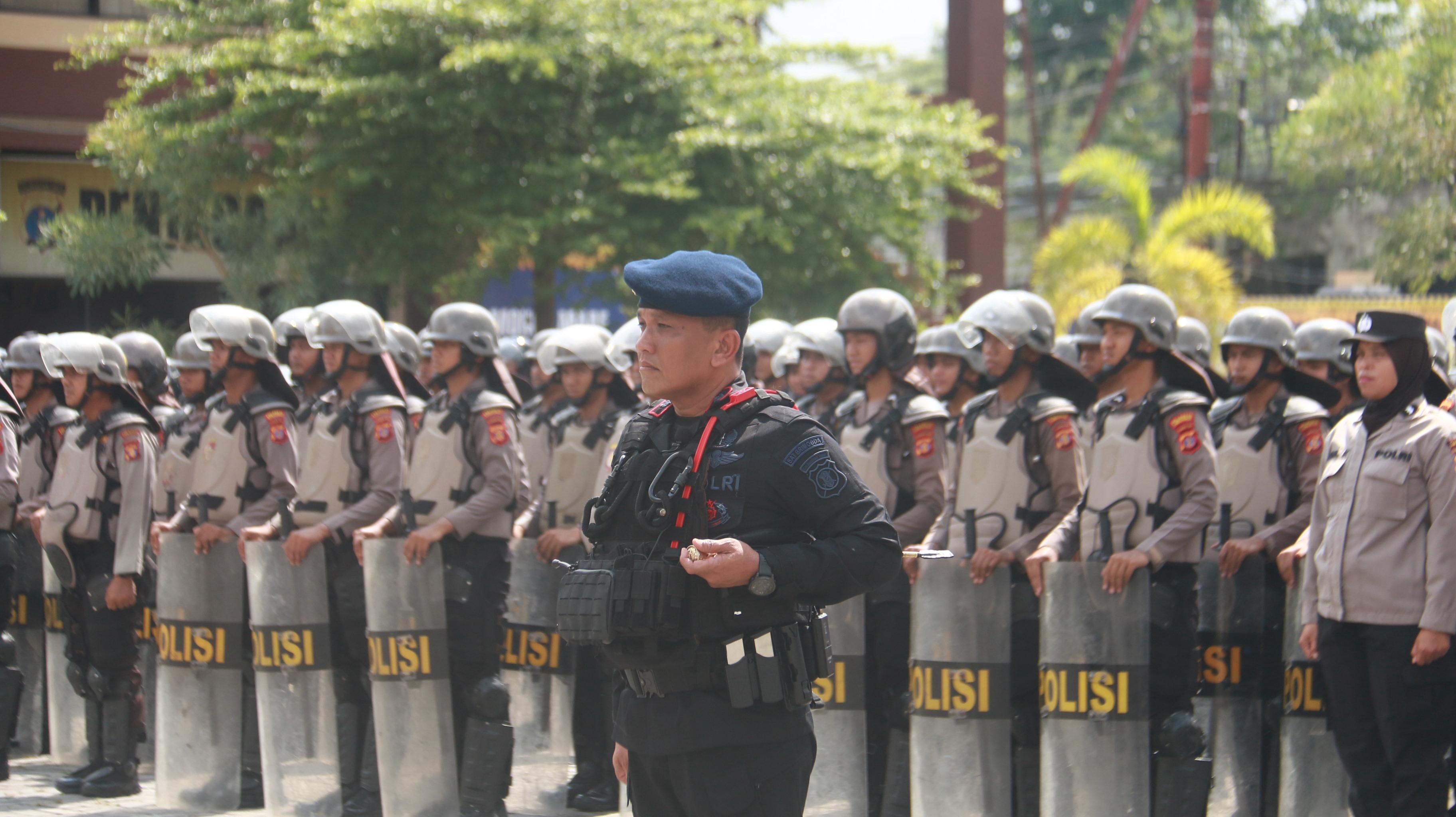 Kapolda Kaltim Pimpin Apel Persiapan Pengamanan Aksi 21 April, Minta Pelayanan Humanis