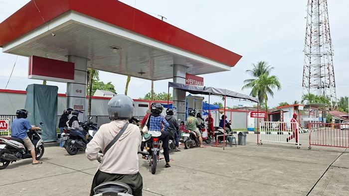 20260420_Antrian-kendaraan-di-SPBU-Tanah-Grogot.jpg
