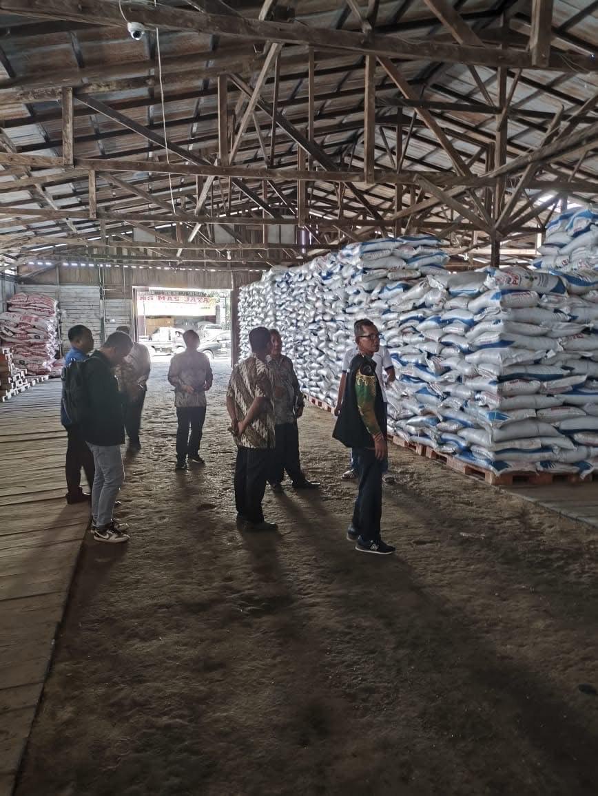 Penyaluran Pupuk Bersubsidi di Berau Masih Bertahap, Stok di Gudang Distributor Dipastikan Aman