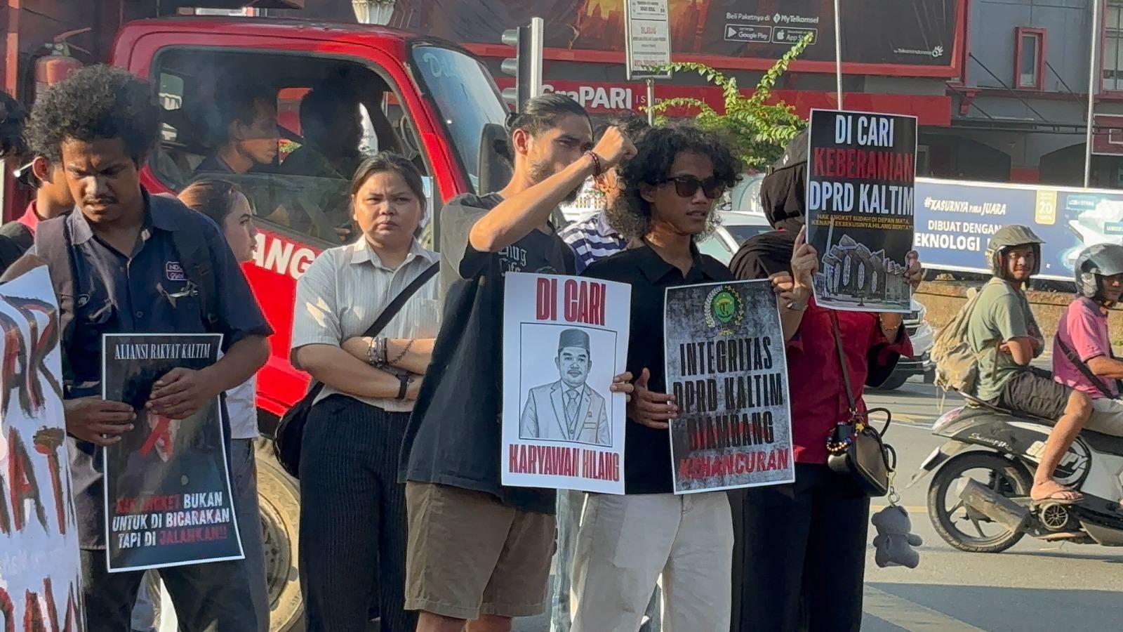 Jaga Isu Tetap Hidup, Aliansi Rakyat Kaltim Desak DPRD Gunakan Hak Angket