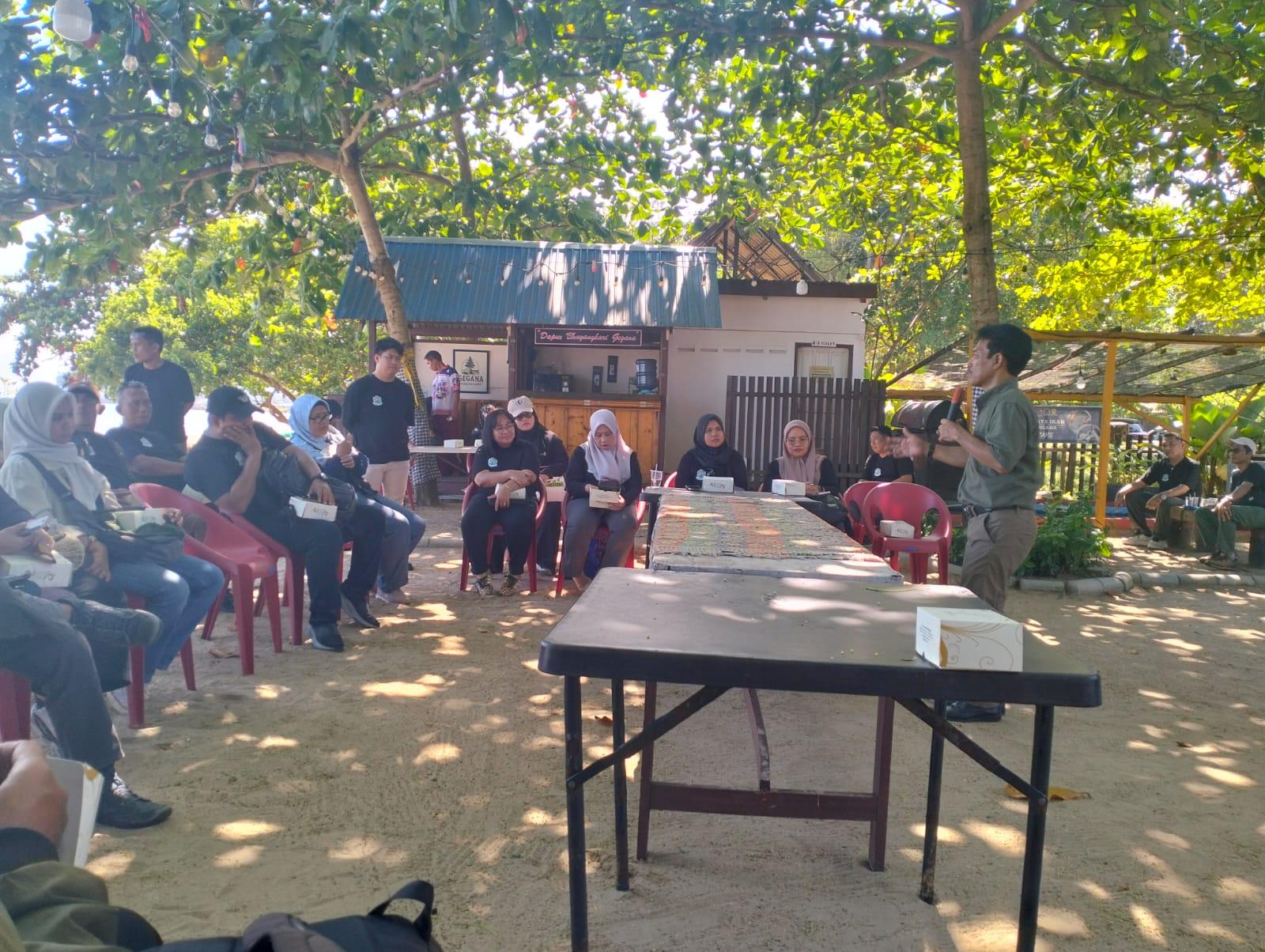 Berkat Buispot, Kini Agus Bei Sukses Tanam Mangrove di Pantai Balikpapan