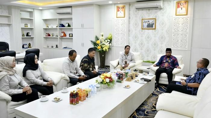Tingkatkan Kualitas SDM, Pemkab Paser Gandeng Perguruan Tinggi, Wujudkan Program 1 Desa 1 Sarjana