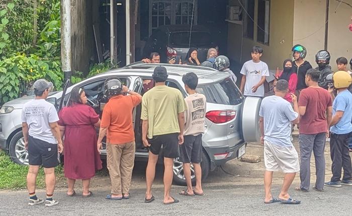 Mobil Tabrak Tiang Listrik di Kawasan Perumahan HOP Bontang, Pengemudi Meninggal Dunia