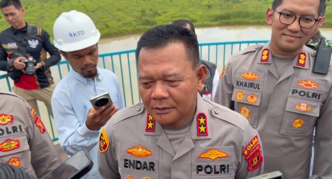 20260516_Kapolda-Kaltim-Irjen-Pol-Endar-Priantoro-membenarkan-penangkapan-Kasat-Resnarkoba.jpg
