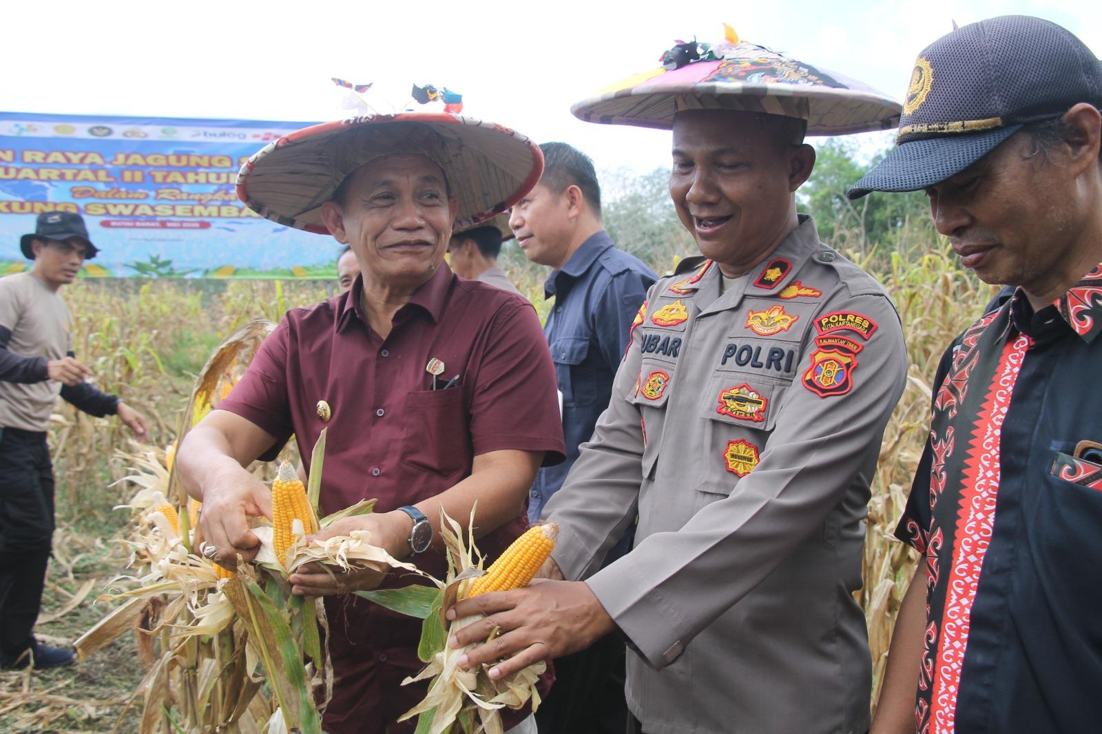 20260517_Panen-Raya-Jagung-Serentak-Polres-dan-Pemkab-Kubar.jpg