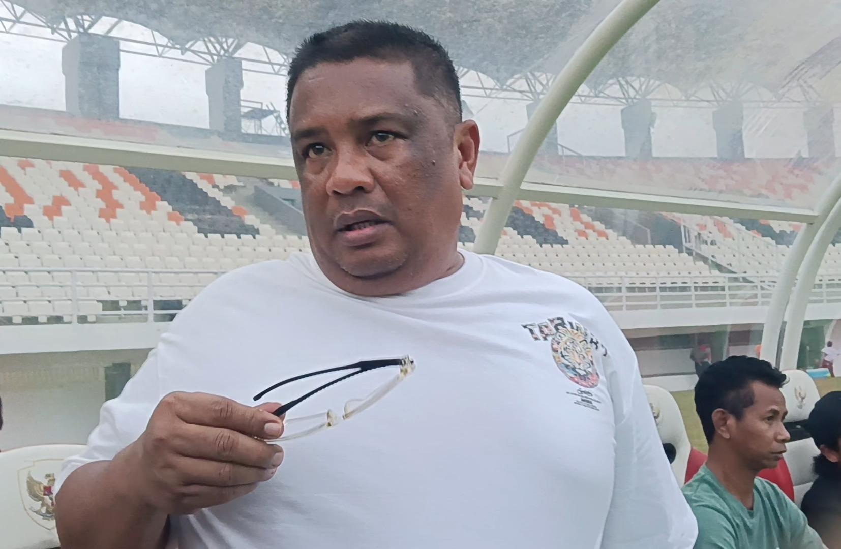 20260519_Manajer-tim-Borneo-FC-Dandri-Dauri-saat-ditemui-di-Stadion-Segiri-Samarinda.jpg