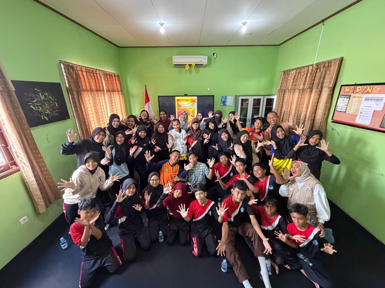 20260528_20-siswa-tunarungu-SLB-Negeri-Tanjung-Redeb-dilibatkan-dalam-pertunjukan-teater.jpg