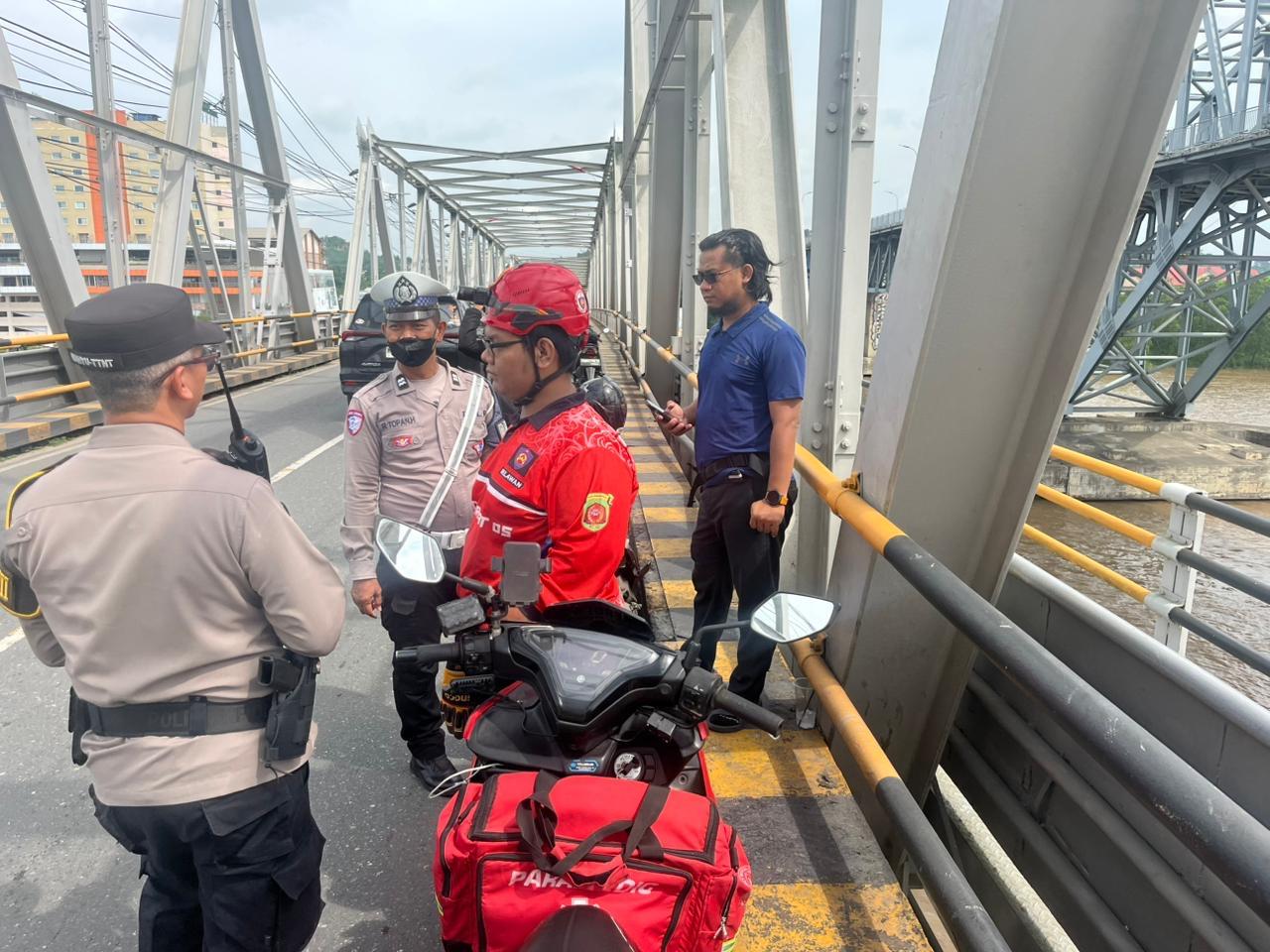20260605_Suasana-di-Jembata-Mahakam-1-Samarinda-pasca-terdapat-seorang-pria-nekat-lompat.jpg