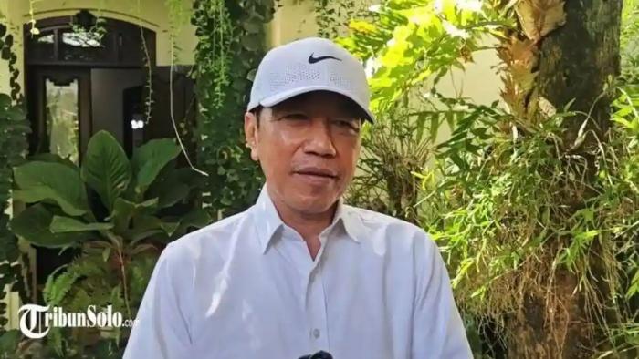Jokowi Bakal Hadir Langsung di Sidang Dokter Tifa, Kuasa Hukum Sebut Akan Bawa Ijazah SD hingga S1 - Tribunkaltim.co