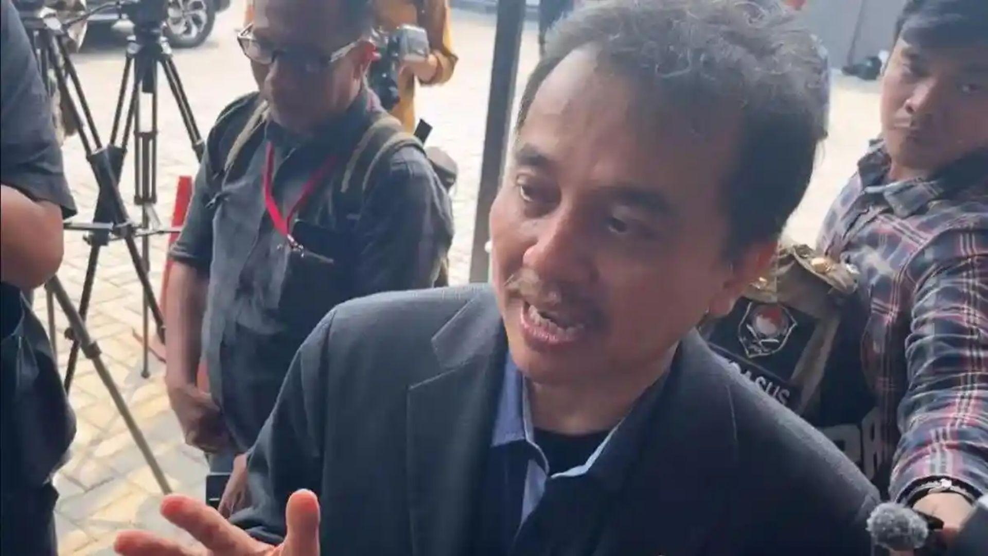Babak Baru Kasus Ijazah Jokowi, Hakim PN Jaksel Kabulkan Permohonan Praperadilan Roy Suryo - Tribunkaltim.co