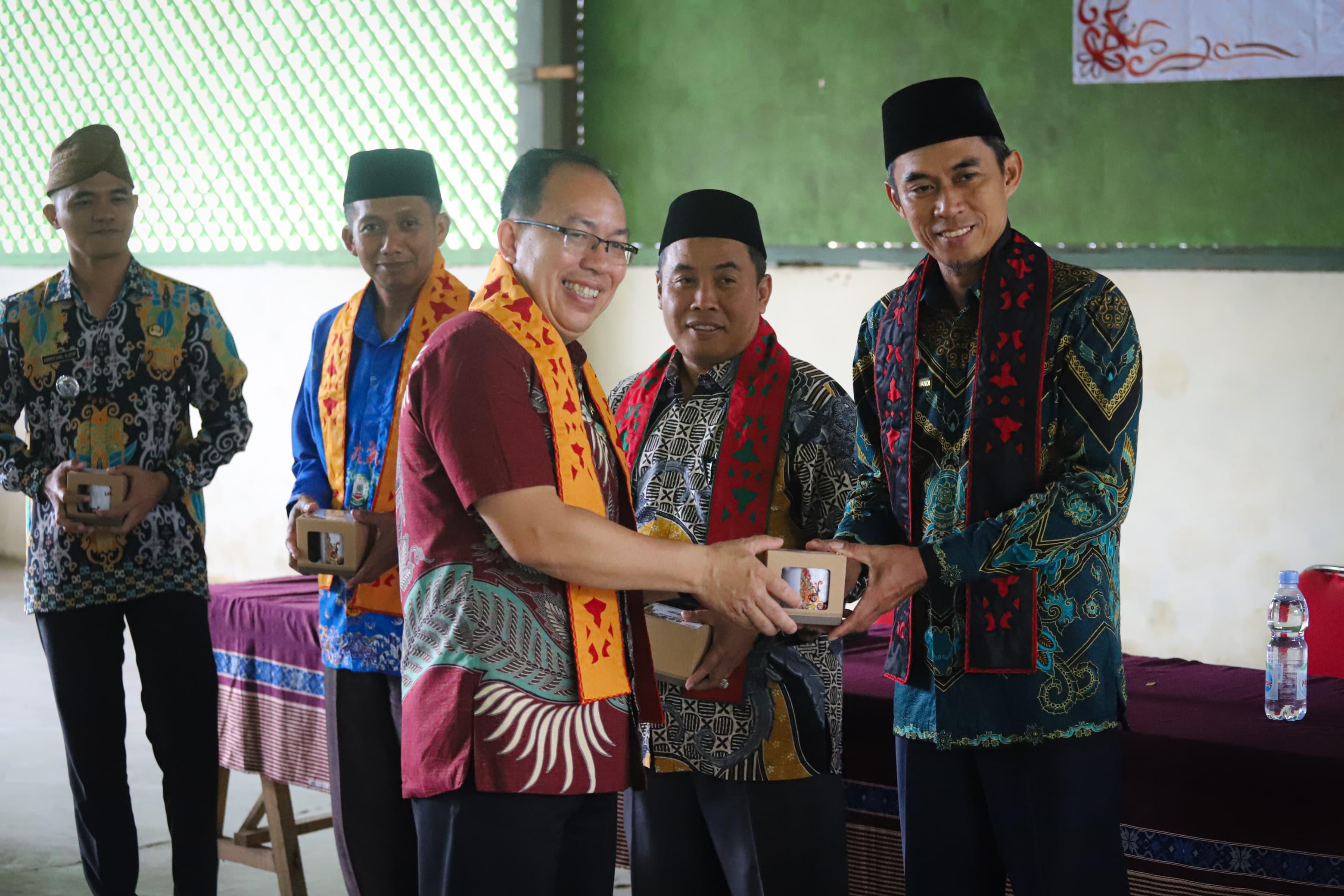 Pemkab Kutai Barat Permudah Legalitas Nikah Melalui Sidang Terpadu di Linggang Bigung - Tribunkaltim.co