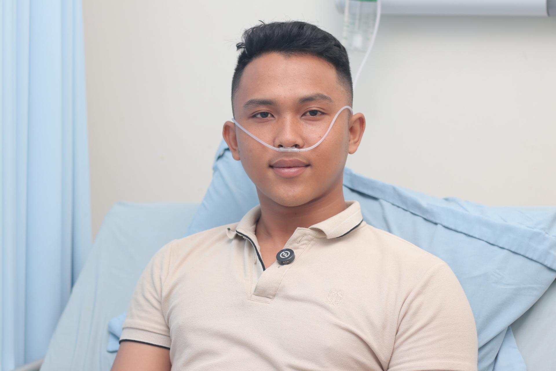 Aksi Heroik Bripda Muhammad Fadil Selamatkan Bocah Tenggelam di Pantai Kemala Balikpapan - Tribunkaltim.co