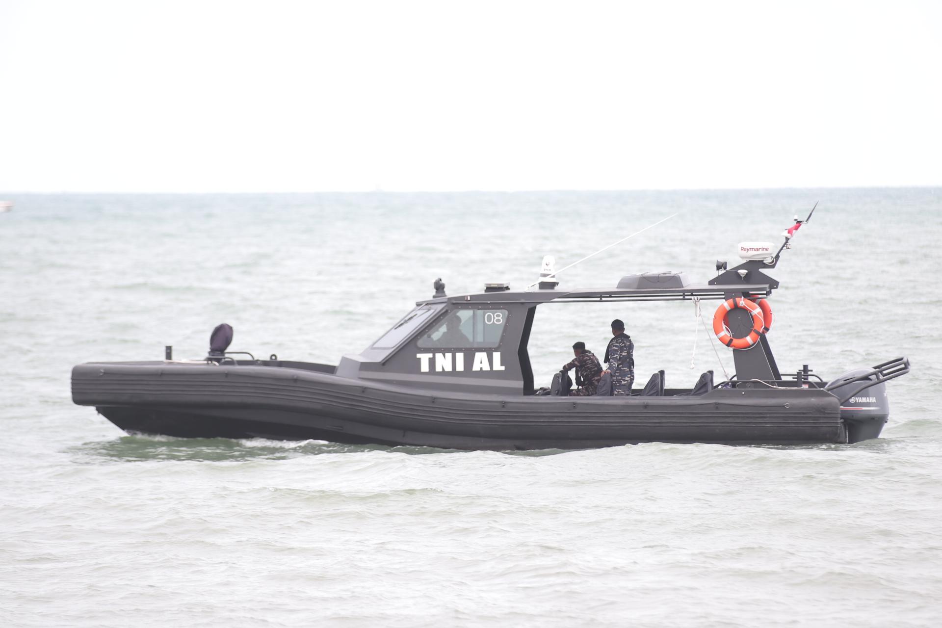 Danlanal Balikpapan Pimpin Pencarian Anak Tenggelam di Pantai Kemala - Tribunkaltim.co