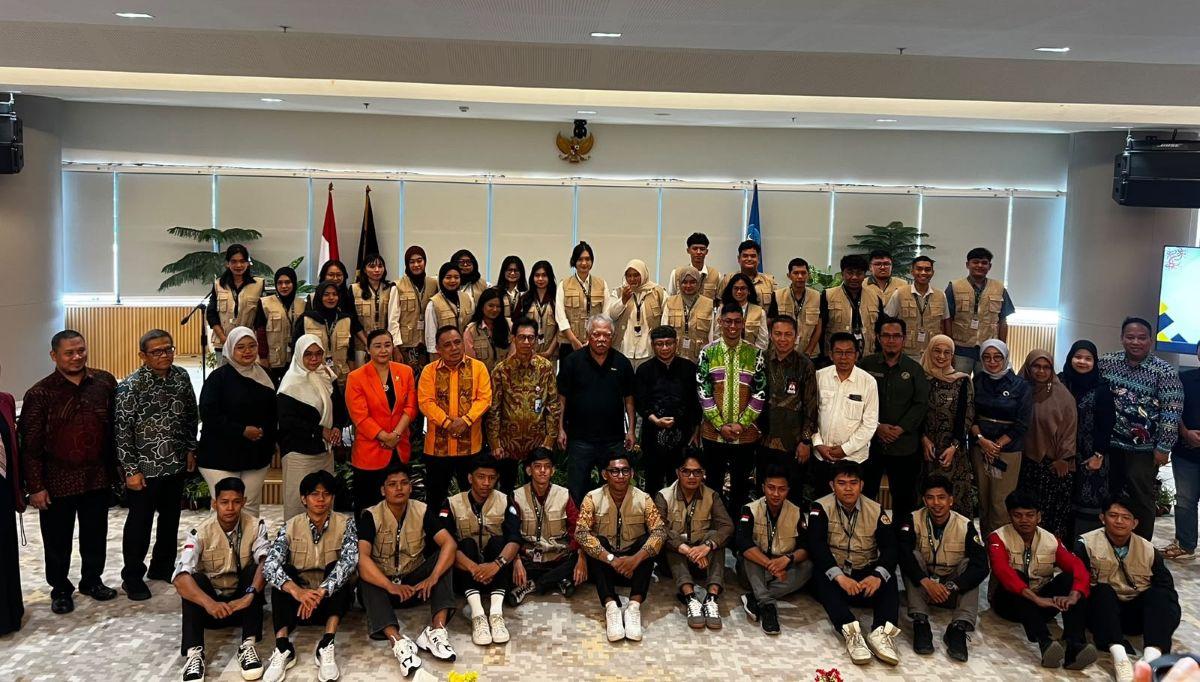 Bersama Basuki Hadimuljono, Ketua KUC Isradi Zainal Lepas Ratusan Mahasiswa KKN Tematik di IKN - Tribunkaltim.co