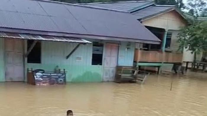 Tiga Desa di Malinau Utara Terendam Banjir Akibat Luapan Sungai Semendurut - Tribunkaltim.co
