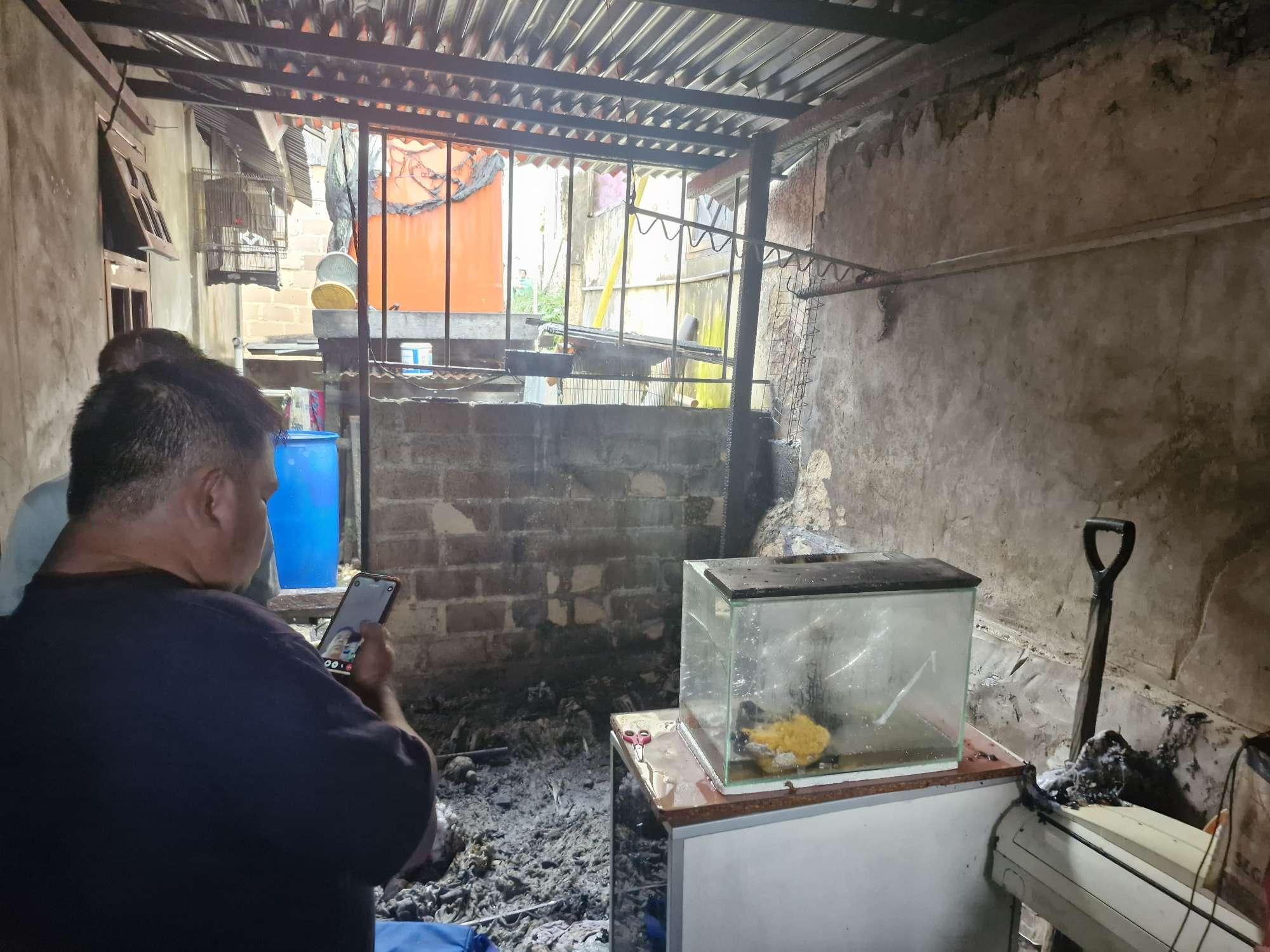 24062025-Rumah-milik-warga-di-Bontang-nyaris-terbakar-karena-korsleting.jpg