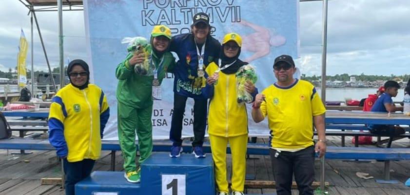Atlet-renang-Kutim-yang-berhasil-mendapatkan-medali-di-ajang-Porprov-Kaltim-VII-di-Kabupaten-Berau.jpg