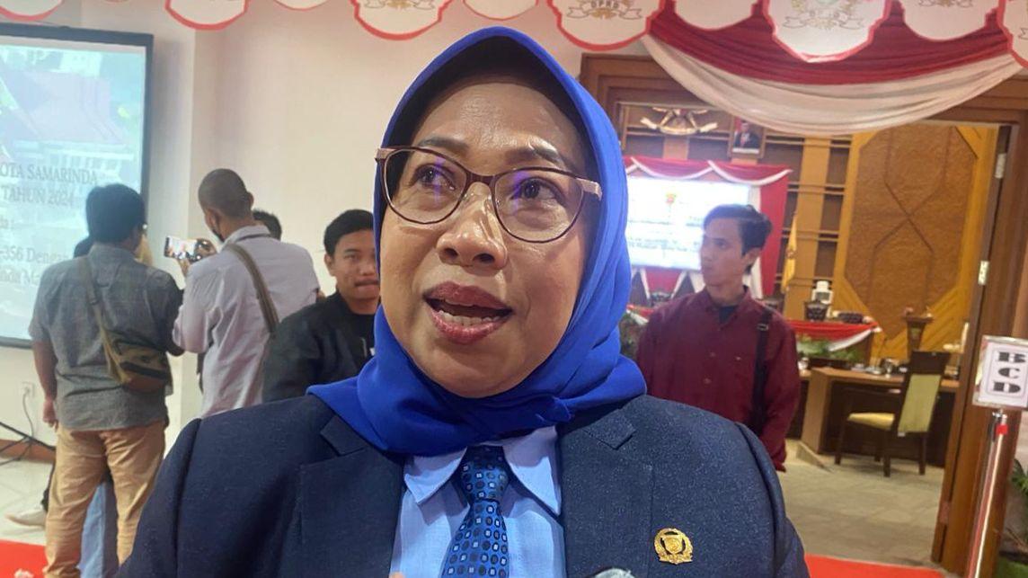 DPRD-Samarinda-Sri-Puji-Astuti.jpg