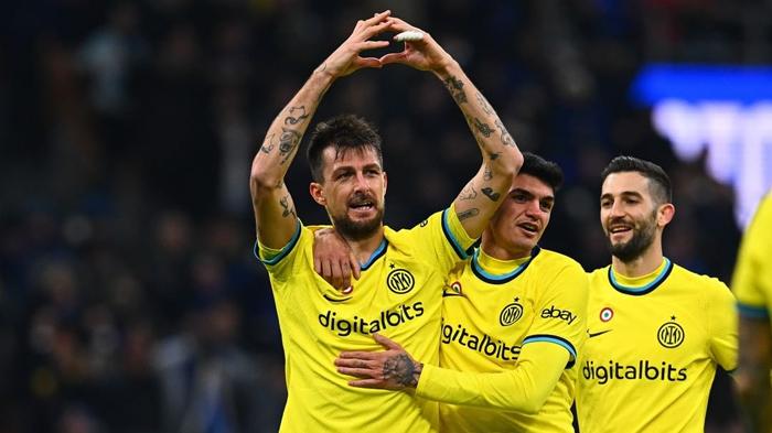 Pemain Buangan Lazio Bawa Inter Milan Lolos Perempat Final Coppa Italia, Acerbi: Itu Laga yang Sulit