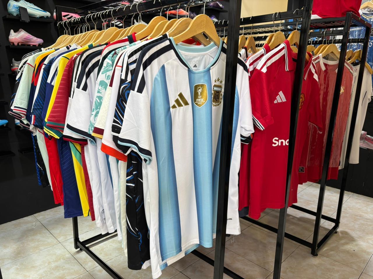 Jualan-jersey-di-balikpapan.jpg