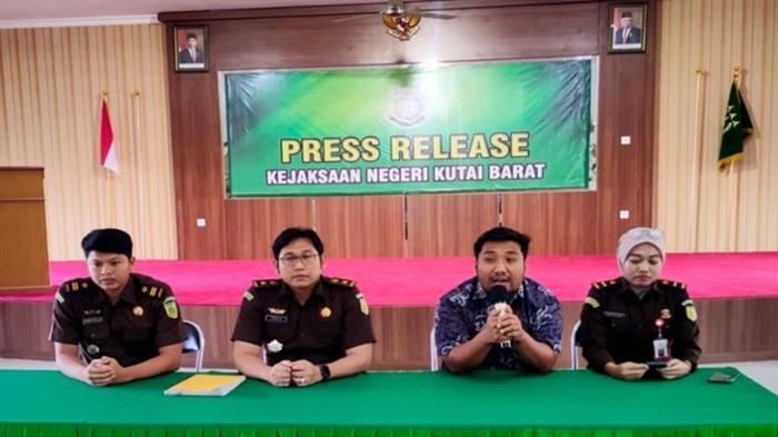 LHP BPK Jadi Bukti Kuat Ada Kerugian Negara, Kasus Dugaan Korupsi Disperkimtan Kubar Naik Penyidikan