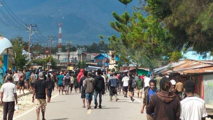 Mencekam, Kerusuhan Wamena Papua Telan Korban, Aparat Diserang, Dipicu WhatsApp