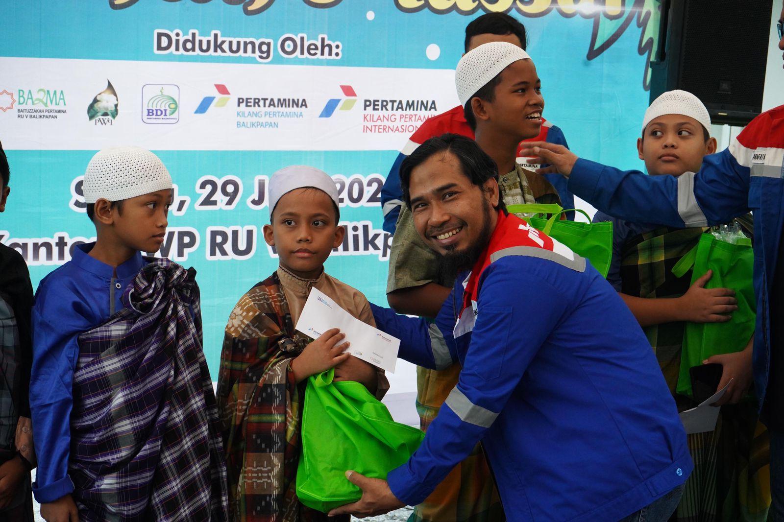 Kilang-Pertamina-Balikpapan-adakan-Khitanan-Masal-103-orang.jpg