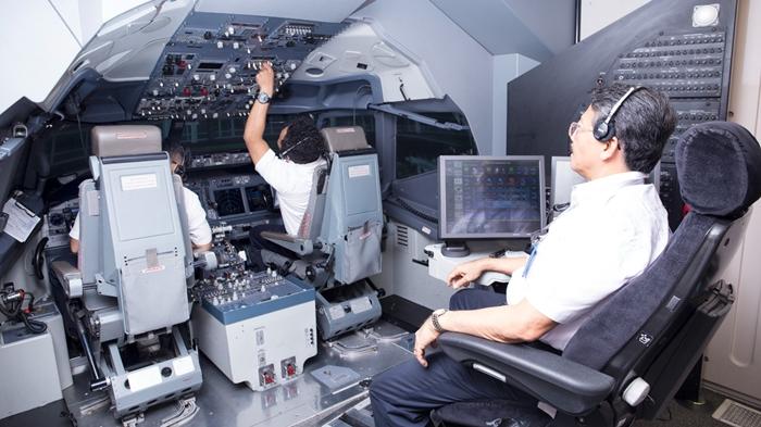 Pelatihan-Pilot-Simulator-LGTC-di-Tangerang-Bandara-Mas-2.jpg