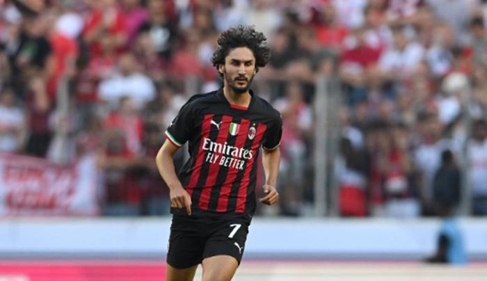 Playmaker-AC-Milan-Yacine-Adli-Pemain-asal-Prancis-itu-mendapat.jpg