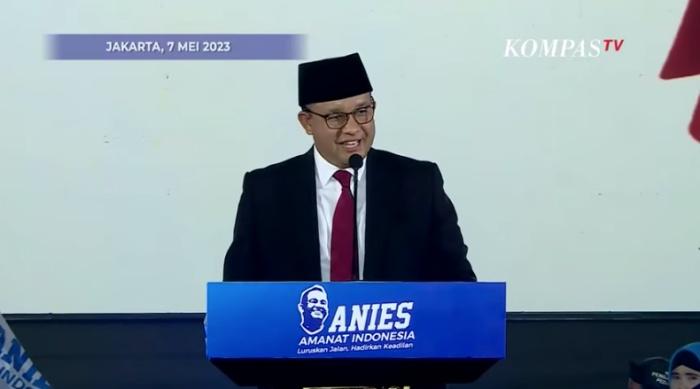 Puji-Jokowi-untuk-Jalan-Tol-tapi-Sentil-Mobil-Listrik-Anies-Subsidi-untuk-Kendaraan-Umum-Listrik.jpg