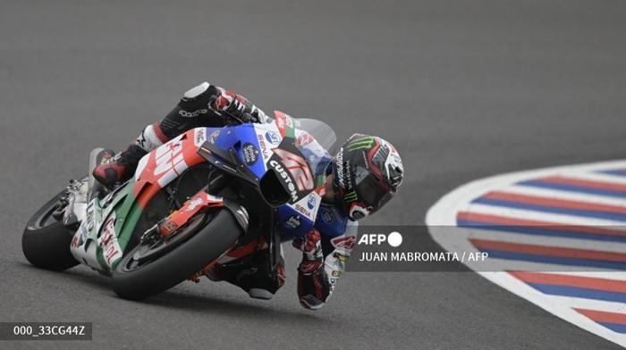 Rider-LCR-Honda-Alex-Rins-berhasil-keluar-seb.jpg