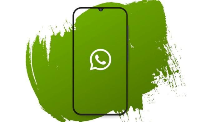 Sadap-WA-dan-Social-Spy-WhatsApp-bisa-Berhasil-Hati-hati-Scam-Cek-Isi-Chat-WA-yang-Lebih-Aman.jpg