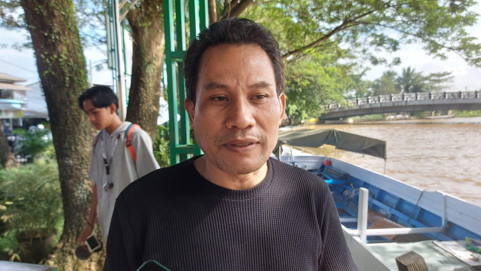 Sekretariat DPRD Samarinda Ikut Gerakan Gotong Royong di Sungai Karang Mumus