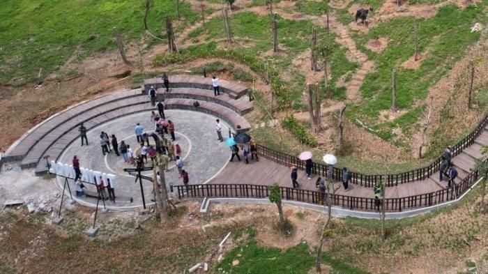 Setelah-Uji-Formil-tak-Diterima-MK-AMAN-Berencana-Ajukan-Uji-Materiil-UU-IKN-ke-Mahkamah-Konstitusi.jpg