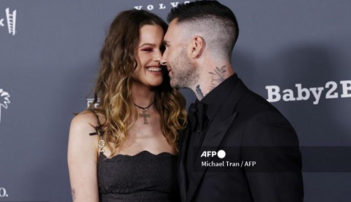Viral-Adam-Levine-Diduga-Selingkuh-hingga-Ingin-Pakai-Nama-Selingkuhan-untuk-Anak-dari-Istrinya.jpg