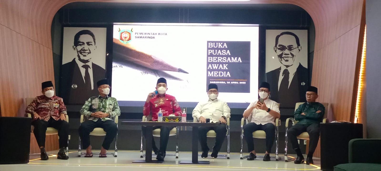 Walikota Samarinda Buka Puasa Bersama Awak Media, Ajak Jurnalis Sebarkan Kebaikan Berdasar Fakta