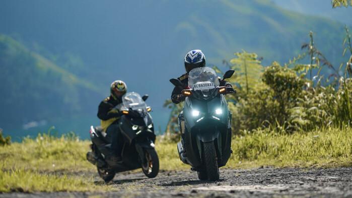 Berbagai Fitur Pada XMAX Connected yang Dukung Kebutuhan Touring Jarak Jauh - XMAX-Connected.jpg