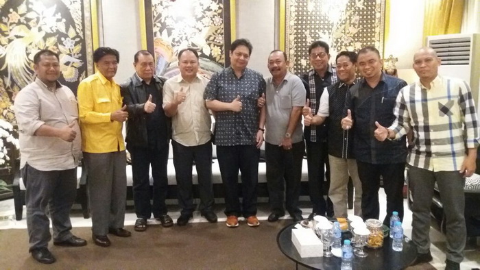 Bertemu Airlangga Hartato, Zainuddin Ungkapkan Tidak Ada Pergantian Pengurus Golkar Kaltim
