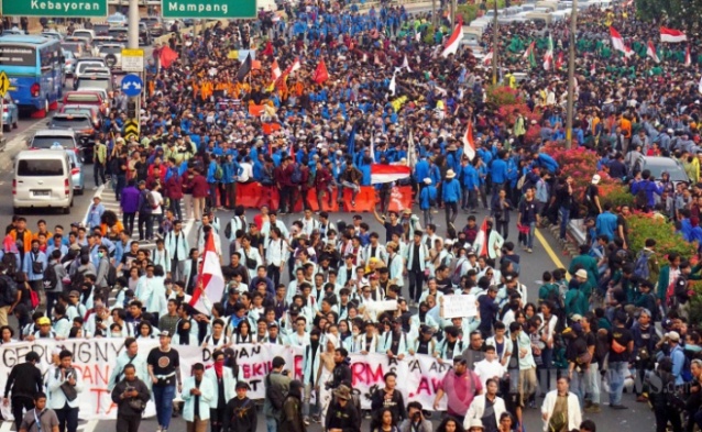aksi-demo-bem-si-11-april-2022-di-istana-ada-enam-tuntutan-polisi-belum-terima-permohonan-izin.jpg