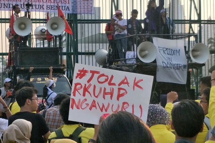 Tentang Status Wanita Pulang Malam, 1 Pasal RKUHP Ini Dikhawatirkan Ganggu Wisatawan dan Pekerjaan