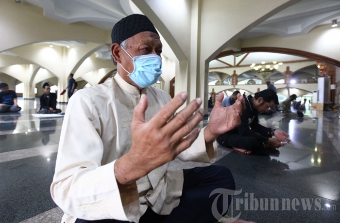 Selain Berusaha Kita Harus Berdoa, Ini Kumpulan Doa Agar Bisa Terbebas dari Utang