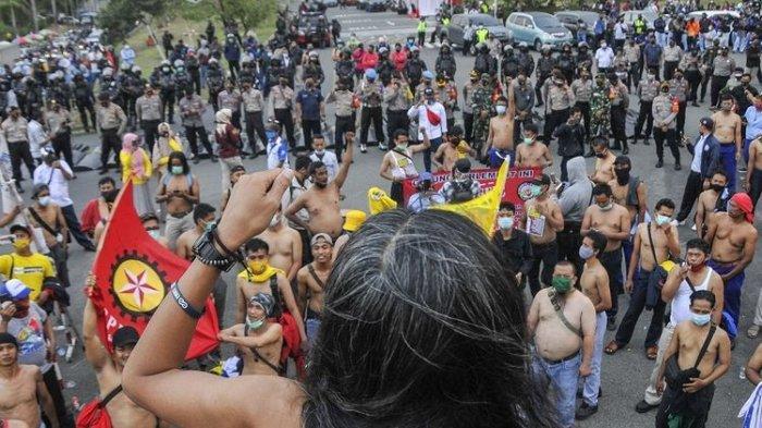 TONTON TVOne Streaming, Kondisi Demo Hari Ini di Jakarta, Demo Buruh Tolak Omnibus Law, Kompas TV