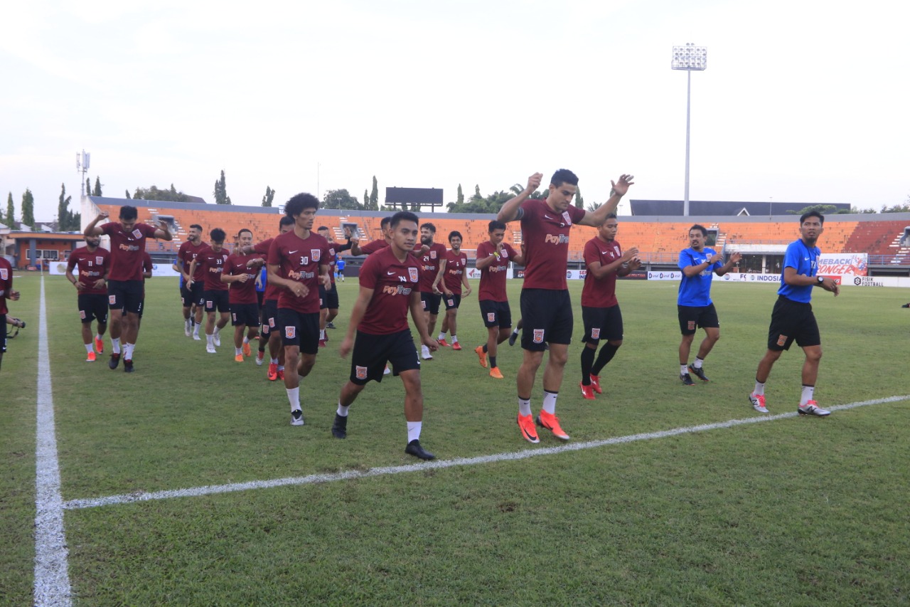 Borneo FC Vs Persela - Jam Pertandingan Diundur Laga Pindah ke Stadion Segiri