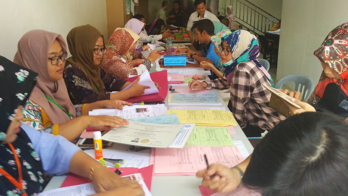 Banyak Pelamar Tak Kebagian Nomor Antrean Penyerahan Berkas Seleksi CPNS