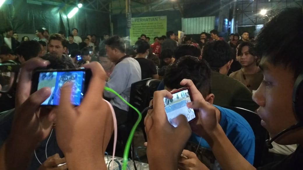 gamers-online-pubg-dan-mobile-legend.jpg