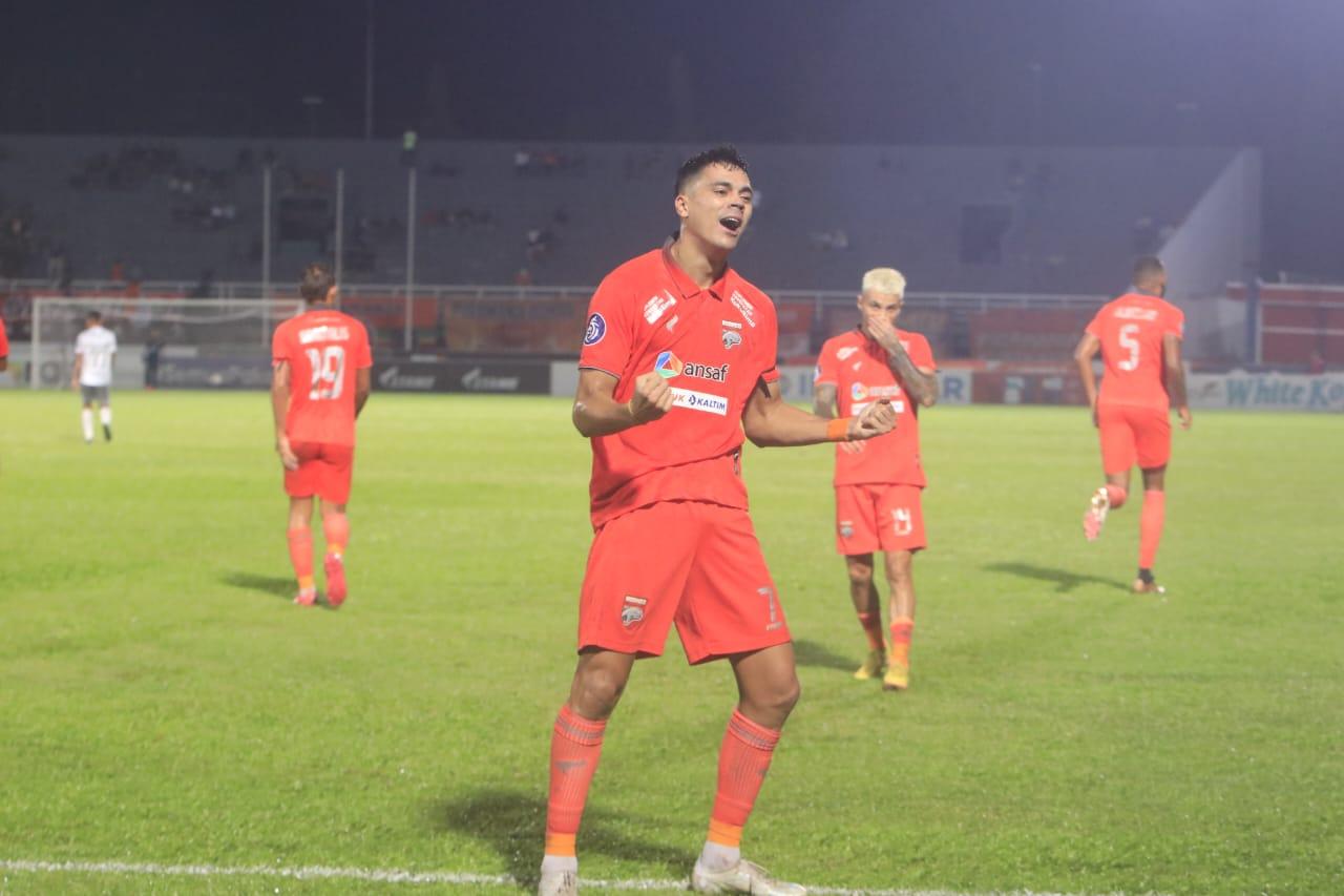 gol-ke-bali-united-tiga-pato.jpg