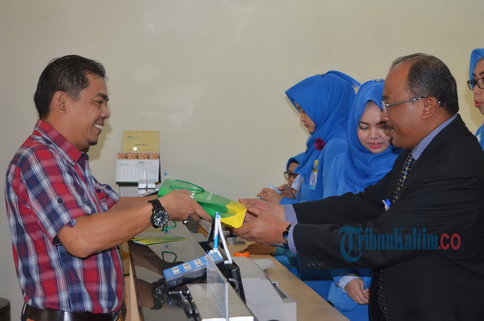 Bagai Raja, Nasabah yang Menabung Dilayani Langsung oleh Para Bos Bankaltim