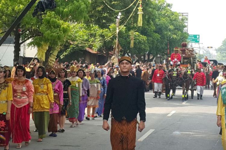 Sejumlah 'Insiden Kecil' Sempat Warnai Pernikahan Kahiyang dan Bobby